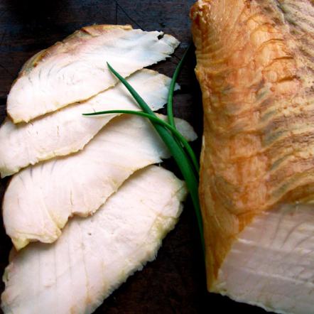 عرضه گوشت ماهی خاویاری در نمایندگی های معتبر